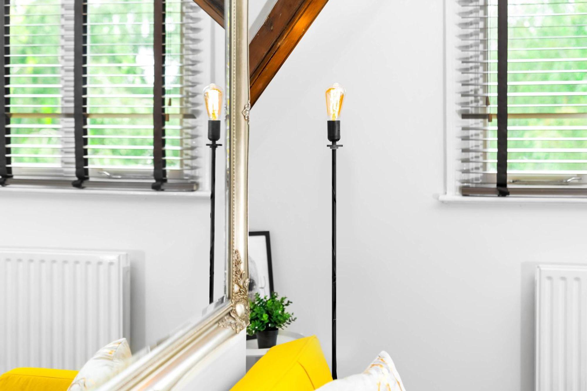 Stylish Apartment - Parking - Outdoor Terrace - Wolverhampton - Netlix - Wifi - 9Bpc Exteriér fotografie